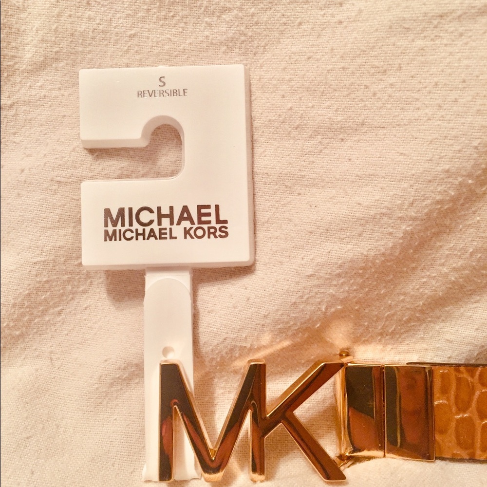Michael Kors Reversible Belt Tan/green small